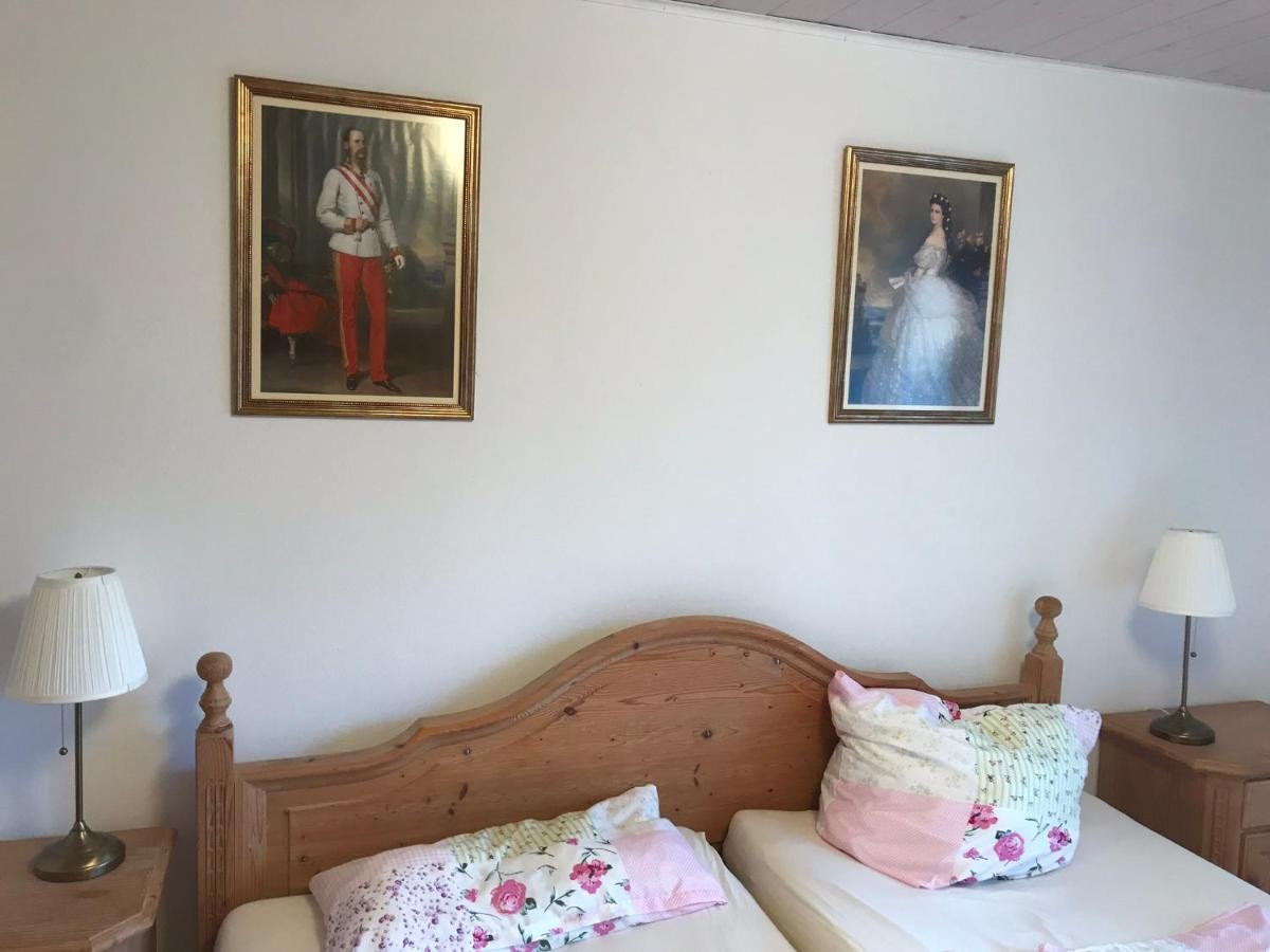Cosy Apartment Bad Ischl In Quiet Residential Area - Newly Renovated Luaran gambar